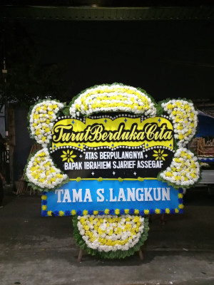 Papan Bunga Duka di Argodadi